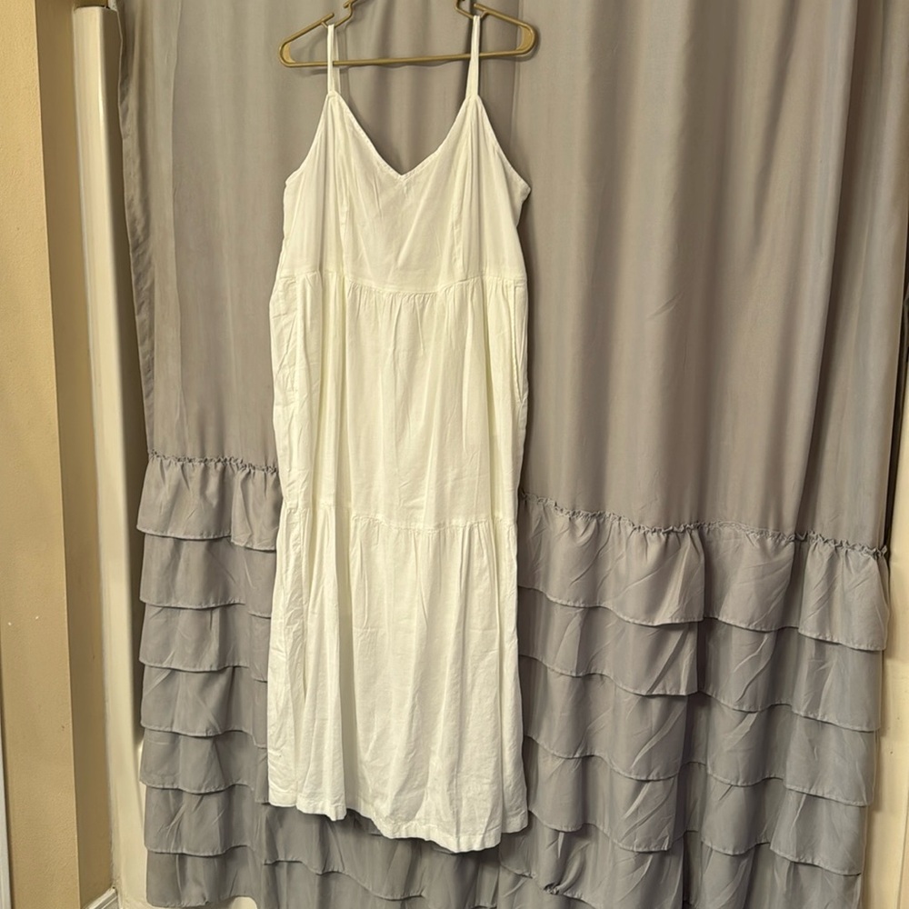 Old Navy White Maxi Dress